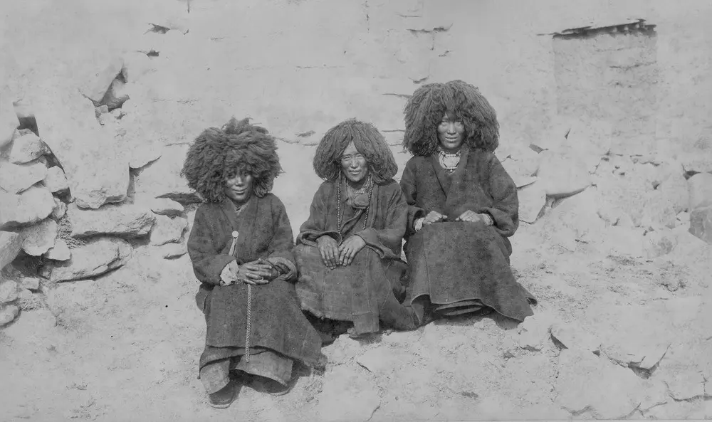 A Group of Nuns, 1903-1904 with Gau Boxes and wearing Yak's Hair head warmers