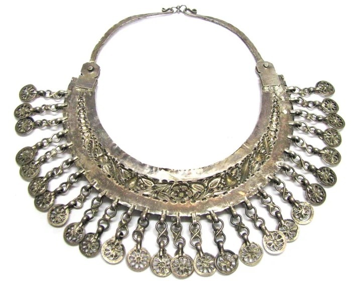 Vintage Indian Necklace, Tharu Tribe Necklace Vintage Indian Necklace, Tharu Tribe Necklace