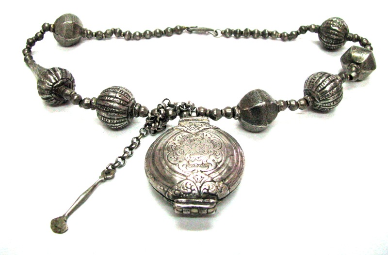 Antique Ethiopian Necklace, Chunam Lime Box Necklace