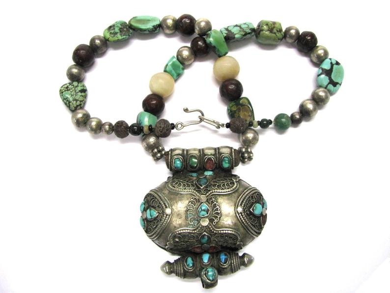 Tibetan Gau Box Necklace, Heirloom Beads