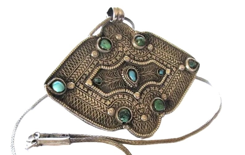 Tibetan Pendant, Himalayan Cloak Fastener