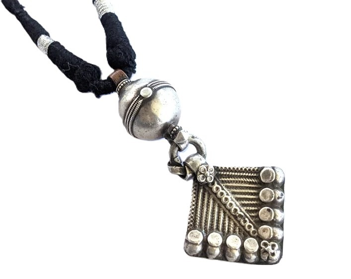 Vintage Indian Pendant, Silver Tikka Bead